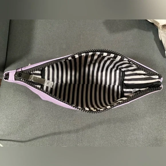 NWT Marc Tetro White Westie Dog Print & Purple Hydrangea Flowers Bag - Picture 8 of 13